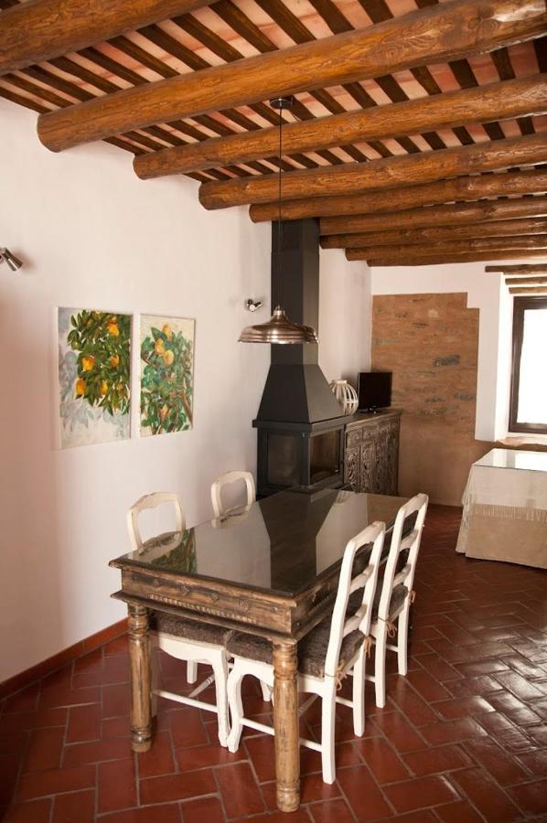 Villa Cr Casa Chica à Constantina Extérieur photo